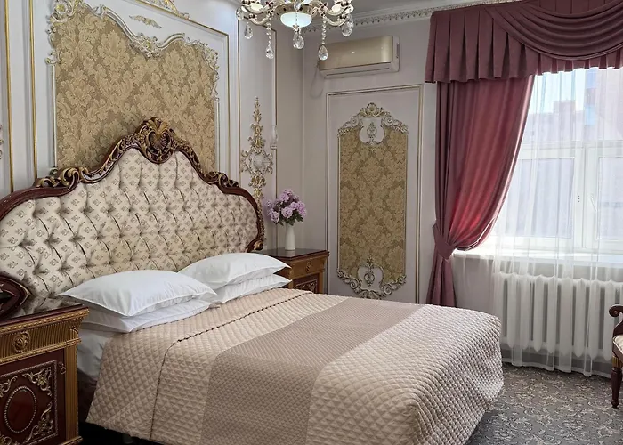 Lion Hotel